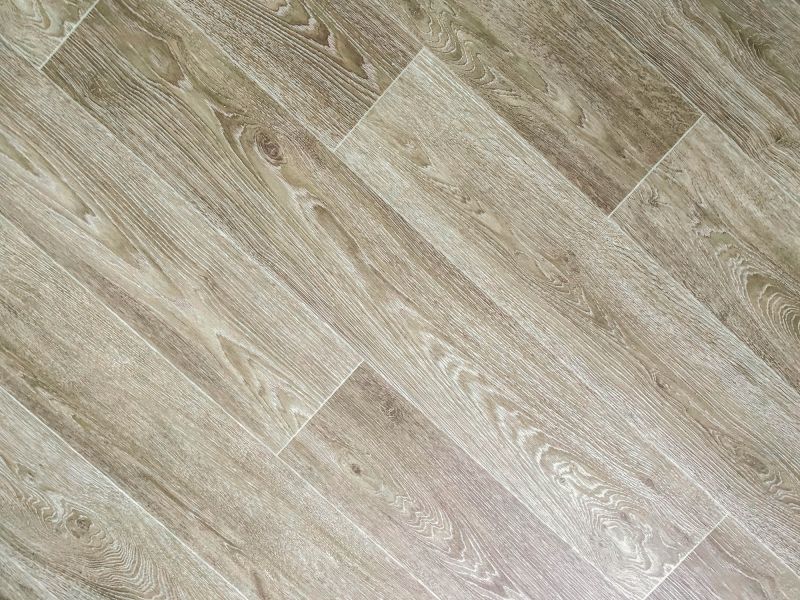 Linoleum Flooring Replacement in South Zanesville, OH